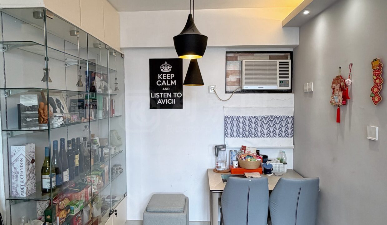 267e54d9-4ff5-4947-bec0-71dc75259c34.jpeg