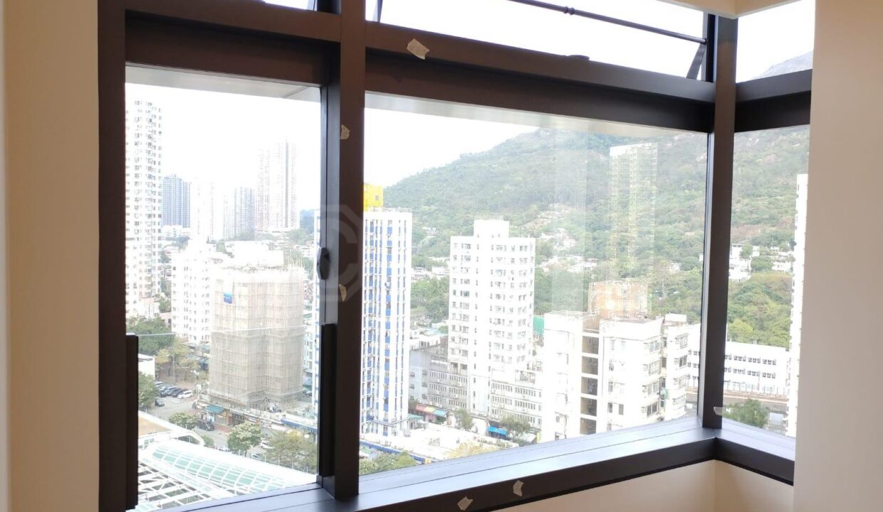 4c480ca4-c43b-4399-83bd-2cdeb7e1e9f6.jpeg
