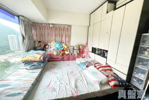 5a0ea741-59b2-4aab-90d3-3c5cc1df3310.jpeg