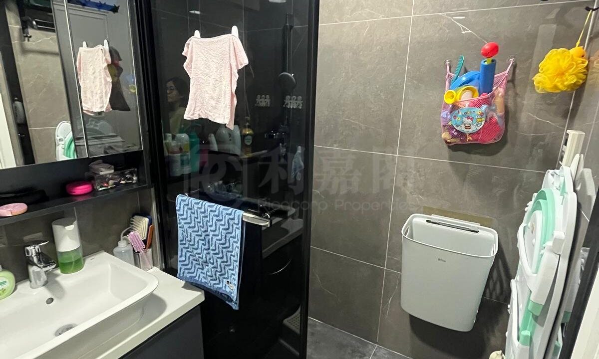 5b460ec0-f4e4-4144-8a7b-b0ed97006fe6.jpeg