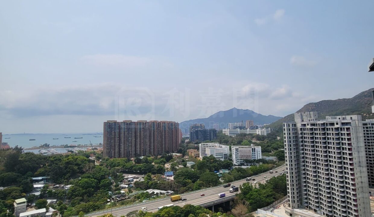 71f9d269-6b0c-421f-a533-f464bfd209bd.jpeg