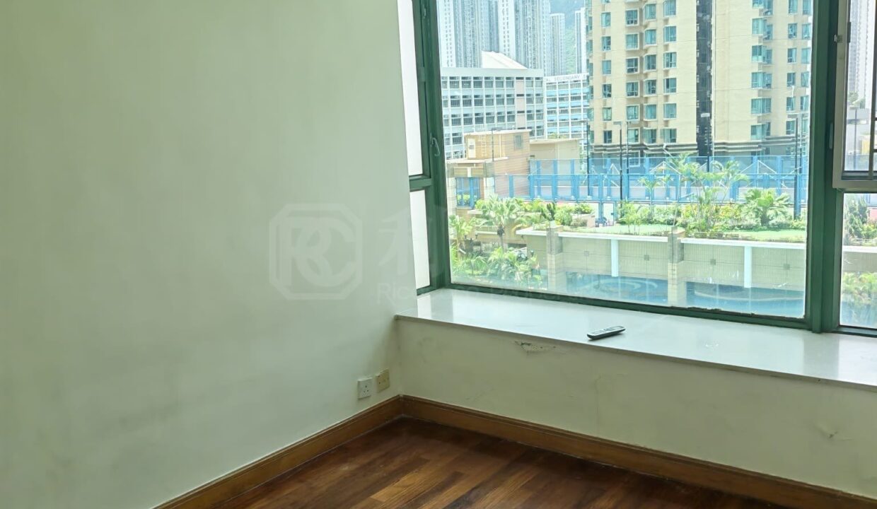 785f3605-aef2-463d-b323-245f924ac596.jpeg