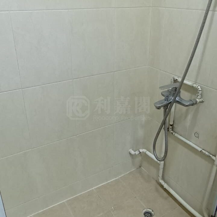 8fca5b06-17d5-420a-8ec1-9e5987a4fbc4.jpeg