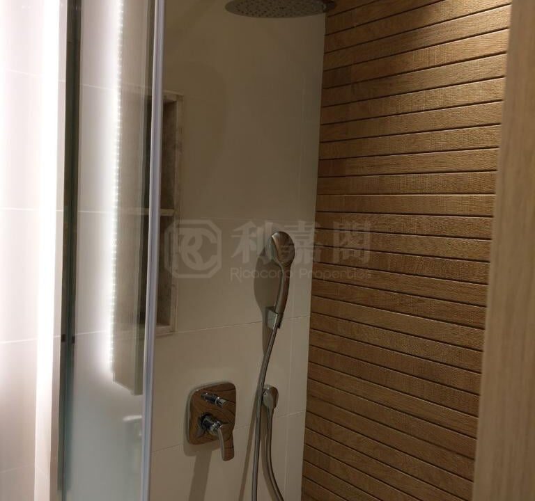 a609bca6-629a-40cf-ac77-dffd8ec9a597.jpeg