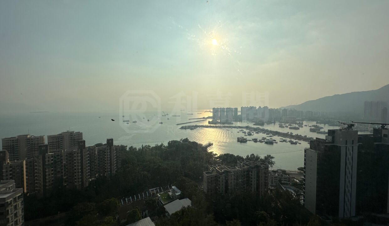 c06889d0-dbf0-46f5-94cb-c483715ae146.jpeg