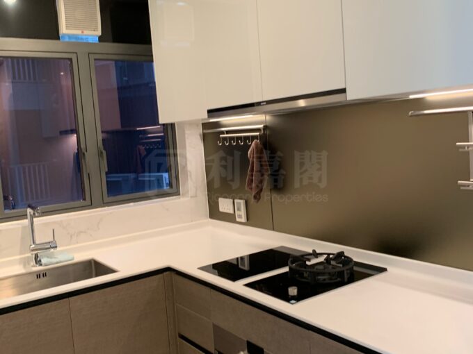 滿名山 滿庭 6座 - 屯門屋網 28tuenmun.com