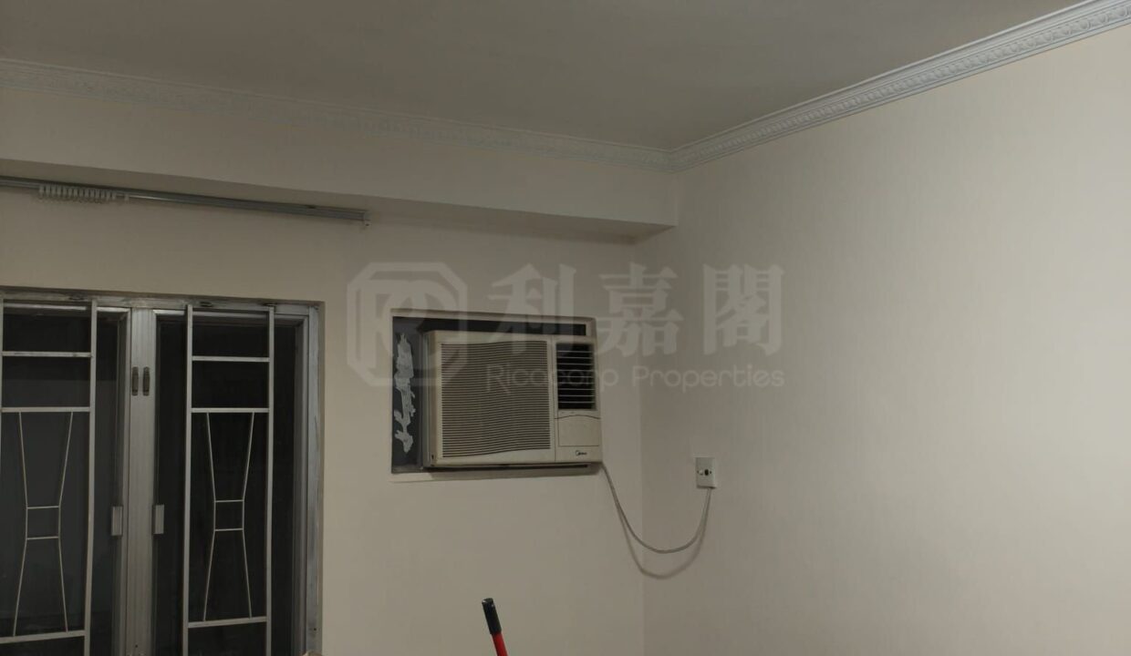 130c071b-1df6-44c6-b99b-8262a675903c.jpeg