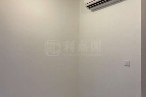 396a9e23-be49-4afa-a3ea-fe5ec34652de.jpeg