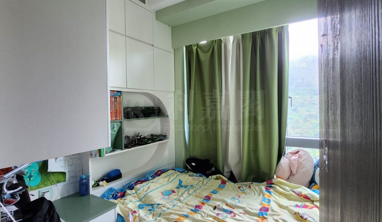 c2caefd6-d1d5-46ab-9957-b3400b62934d.jpeg