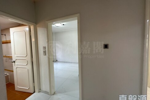 77e4b703-9d5d-4f60-b65f-ec57ba308963.jpeg