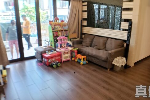 05fed8d7-955c-471d-8e59-b608551bae75.jpeg
