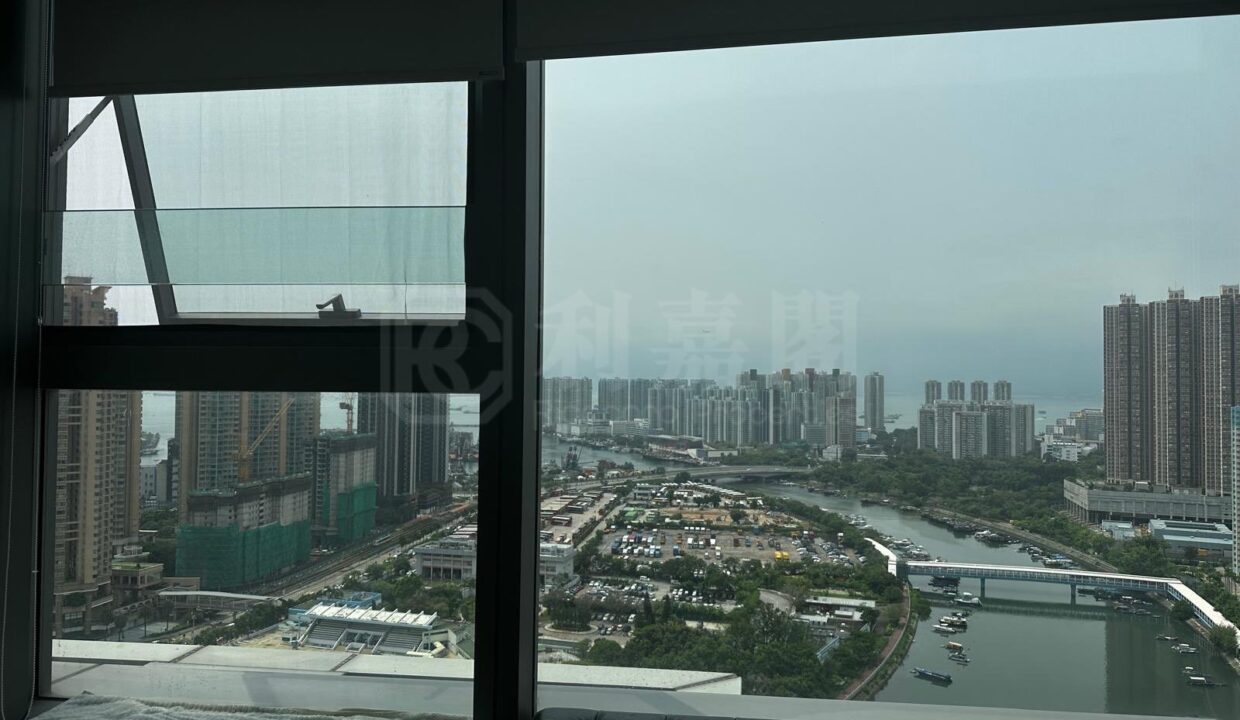 131fa424-ff52-4902-9018-1289a6f7e8ac.jpeg