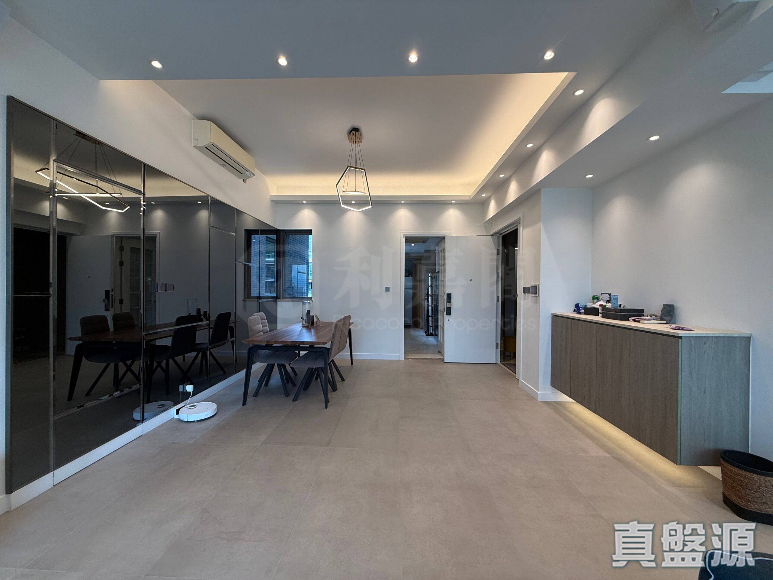 滿名山 名庭 8座