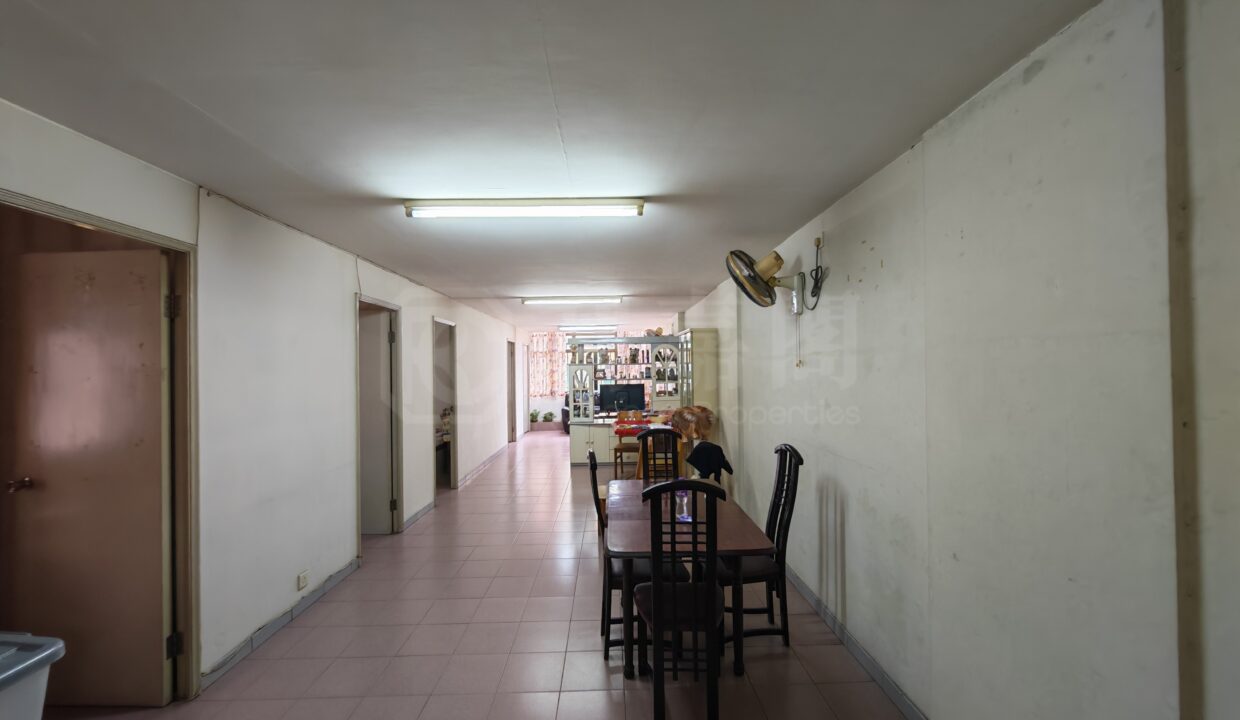 6f1cda34-e215-4972-979d-2bf916fc3617.jpeg