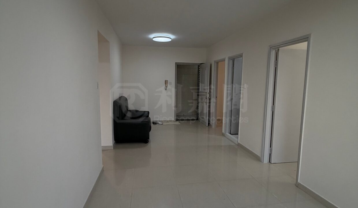 b67dadee-1288-4963-9cb5-7377b870e129.jpeg
