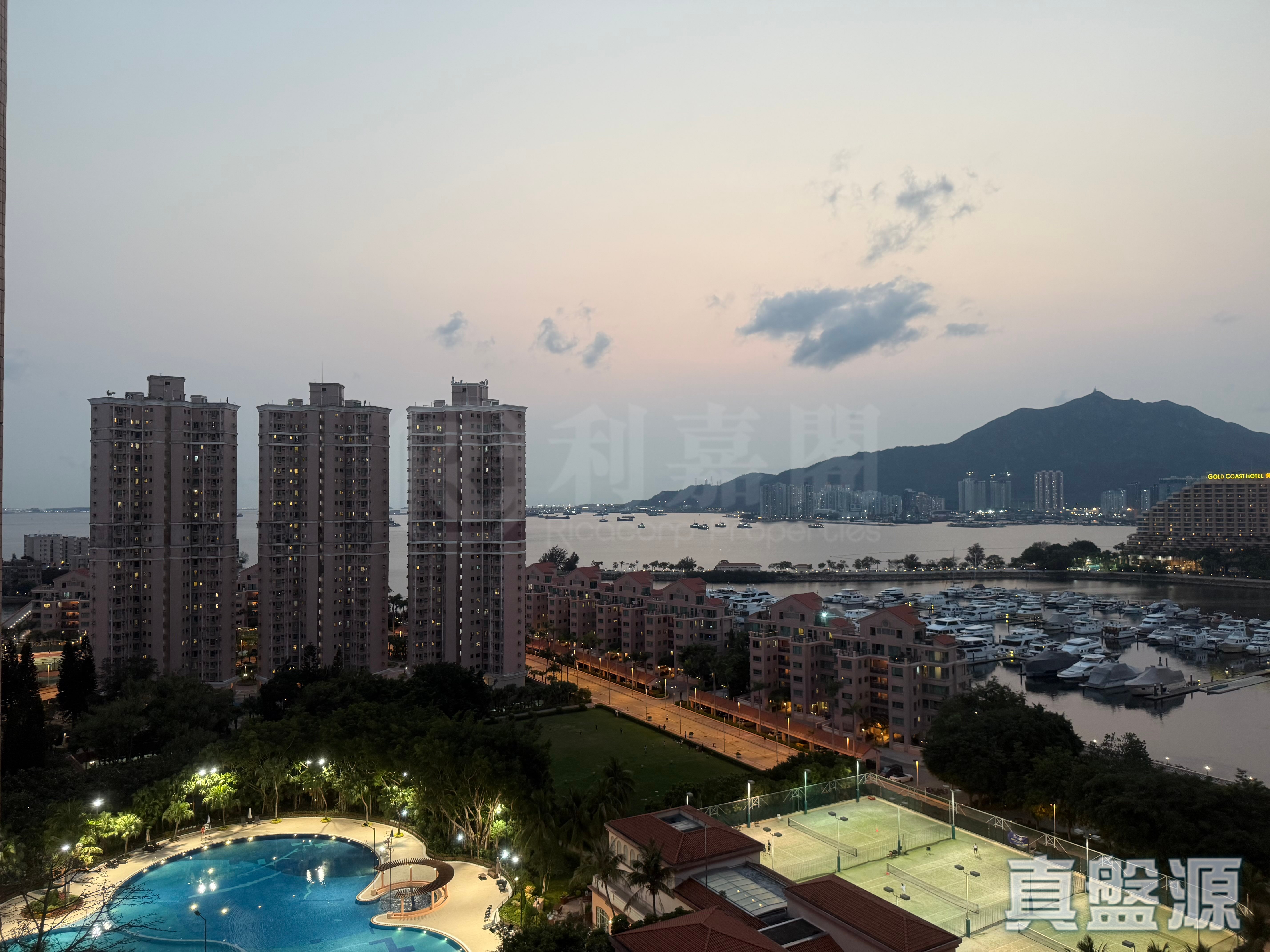 香港黃金海岸 10座 - 屯門屋網 28tuenmun.com