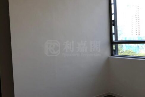 da932afa-32f0-4d2e-a9e8-10f093d4e3a9.jpeg