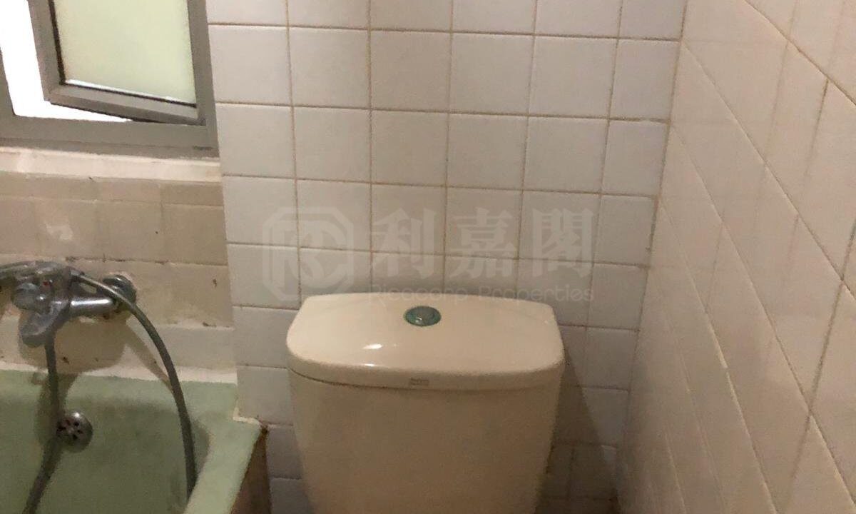 ddccf67b-6771-4c57-a5e5-010111aaf148.jpeg