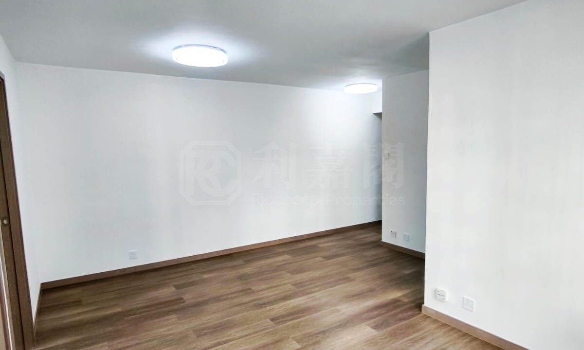 e41eadda-7c9b-4a64-b70b-fb3160500025.jpeg