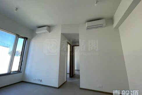 ecc096af-7cea-4c06-bea5-4d3dae1b6f68.jpeg