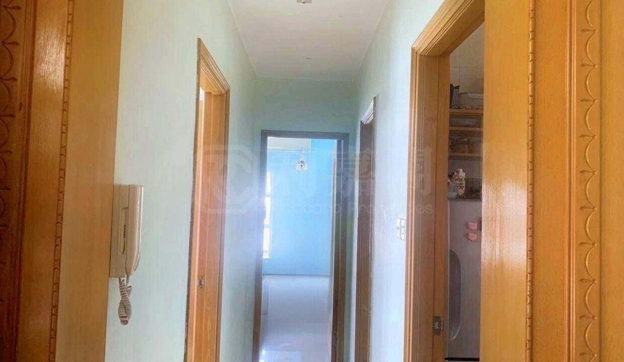 2e929ebb-de35-45e0-be2e-97c630e54a5f