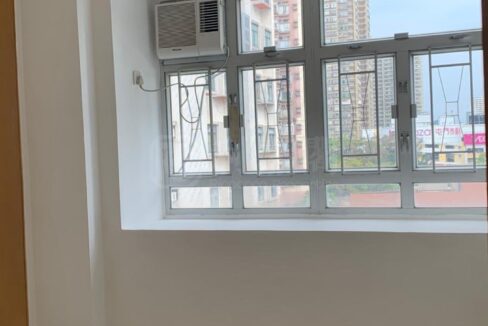 3d78293e-b921-421f-a3e3-0181db4834f1
