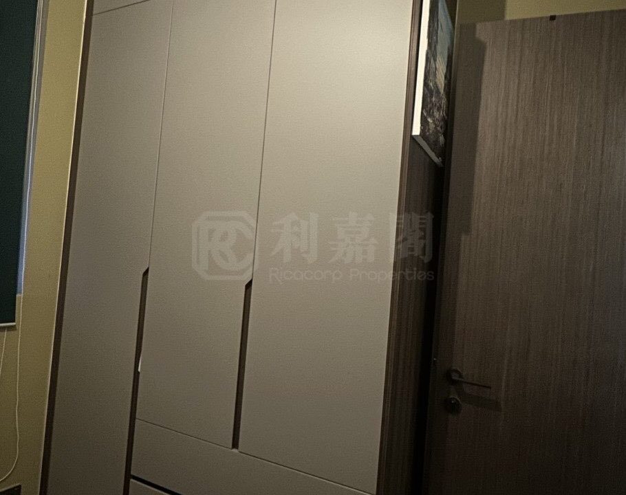 6d19bd12-b602-4836-8291-be79af5389fa