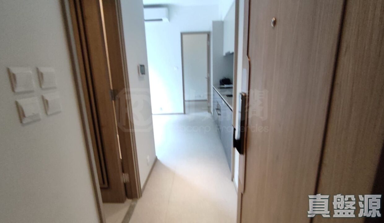7bf8d194-1ad7-428f-ae6e-365e6a8fa2ef