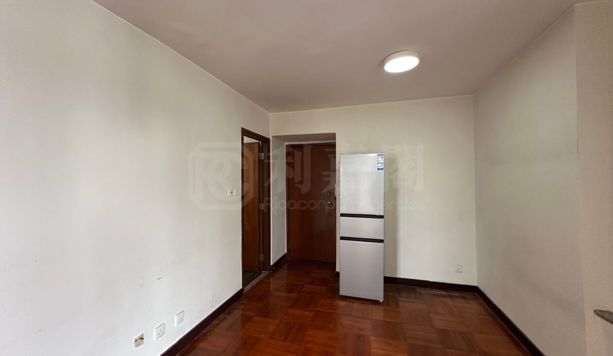 87ea8e90-fab7-41df-9844-066b17d6cb4e