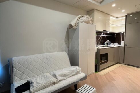 bcf220d7-6dea-4fac-bb03-6449bdedfb6d