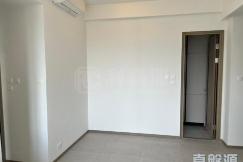 c1ed7b8e-6a93-4634-aea6-51df112e7868