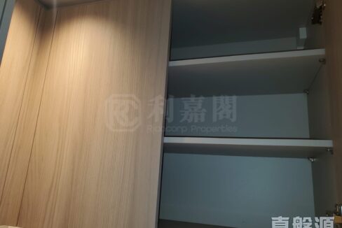 ca834fd7-c5a9-4c87-af01-0746e6a26d36
