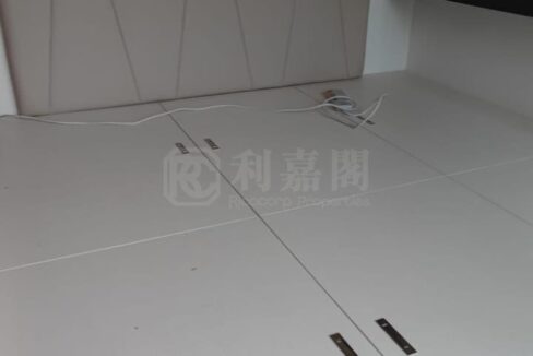 ee308da0-fca0-49d1-bc0e-abb6c9a6798e