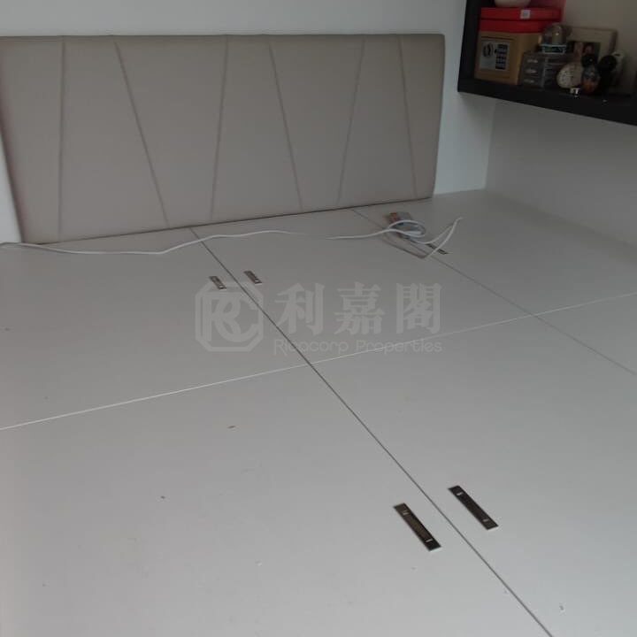 ee308da0-fca0-49d1-bc0e-abb6c9a6798e