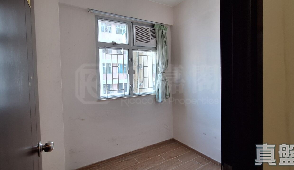 fae693d8-8dfb-4cdf-abff-bf855100a32d